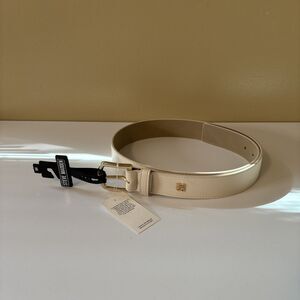 Steve Madden Adjustable Belt Bone color-SM Logo- Gold Buckle-Size M NWT